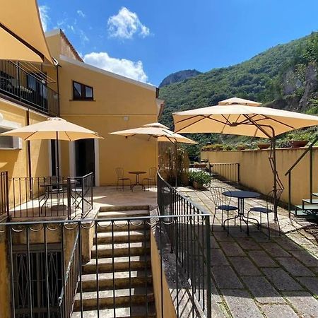 Monolocale & Suite Casa Santicelli Maratea Eksteriør billede
